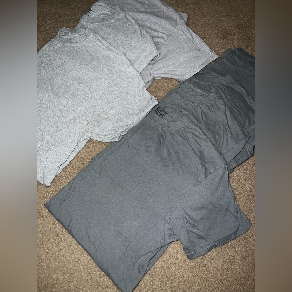 Mixed light and dark grey plain t shirt bundle